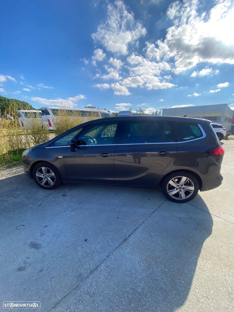 Opel Zafira 1.6 CDTi Executive - 2