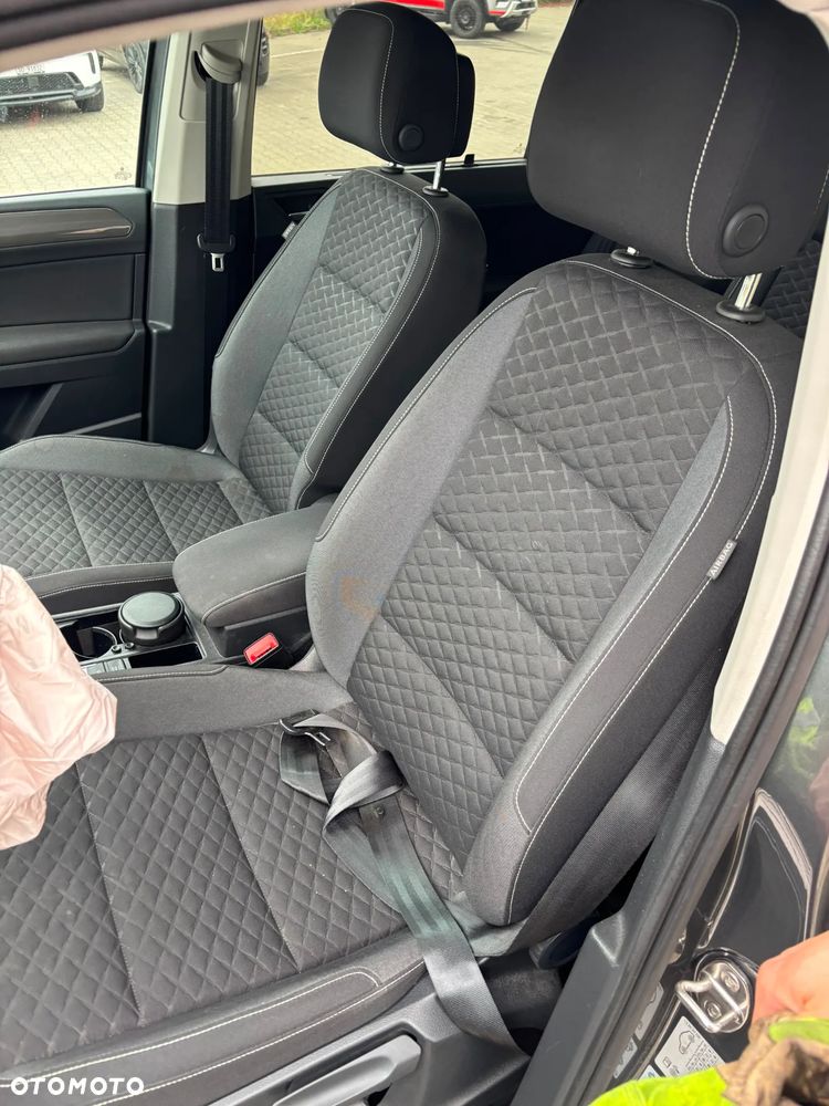 Volkswagen Touran 2.0 TDI SCR (BlueMotion Technology) DSG Highline - 17
