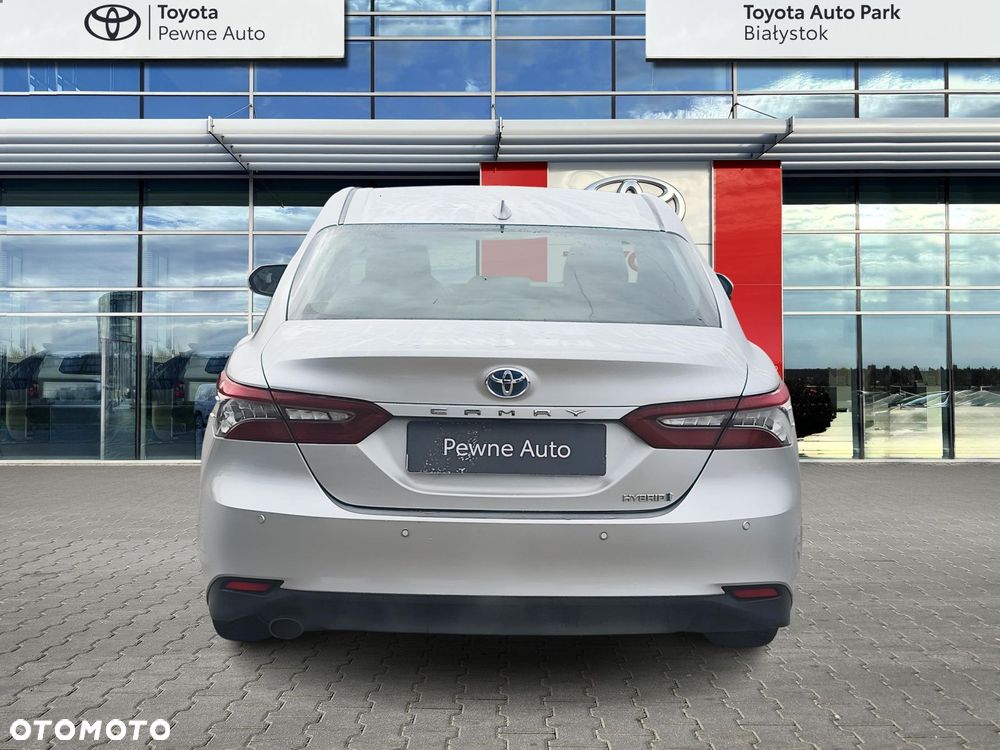 Toyota Camry 2.5 Hybrid Executive CVT - 4