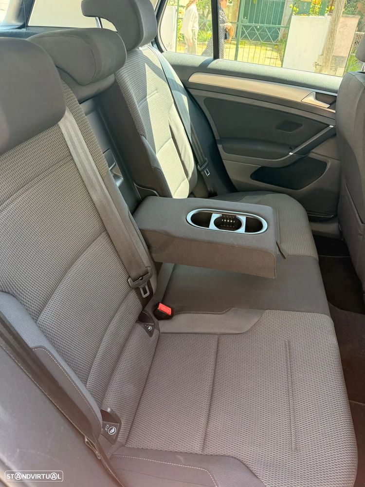 VW Golf 1.6 TDi GPS Edition - 12