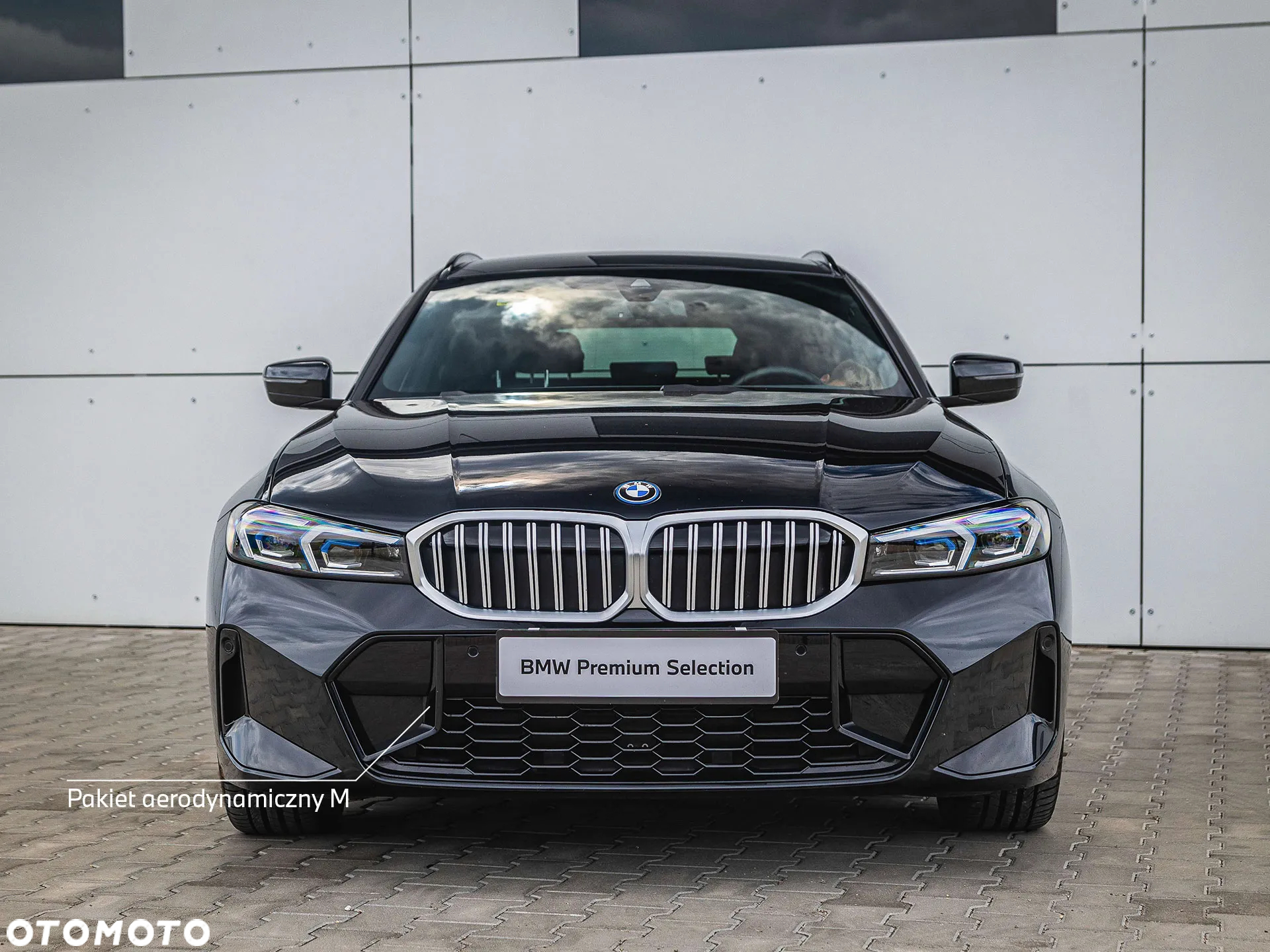 BMW Seria 3 330e xDrive M Sport sport - 2