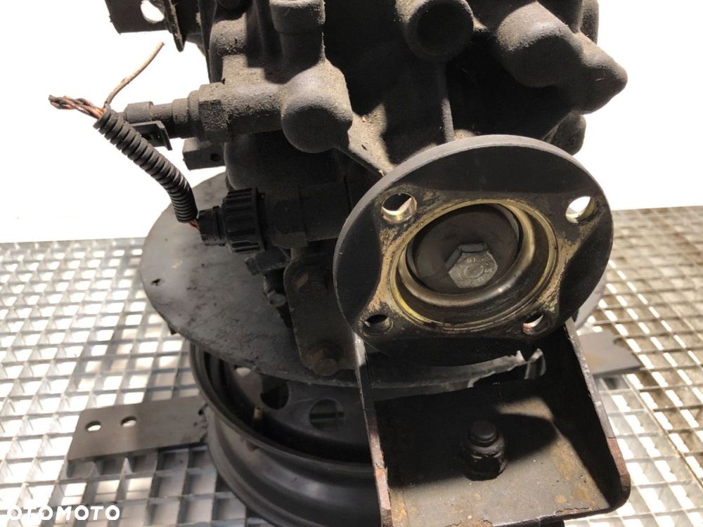 SKRZYNIA BIEGÓW  IVECO DAILY III Skrzynia 1997 - 2009 35 C 14 100 kW [136 KM] olej napędowy 2004 - - 6