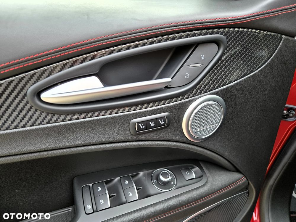 Alfa Romeo Stelvio 2.9 V6 Bi-Turbo Quadrifoglio Q4 - 20