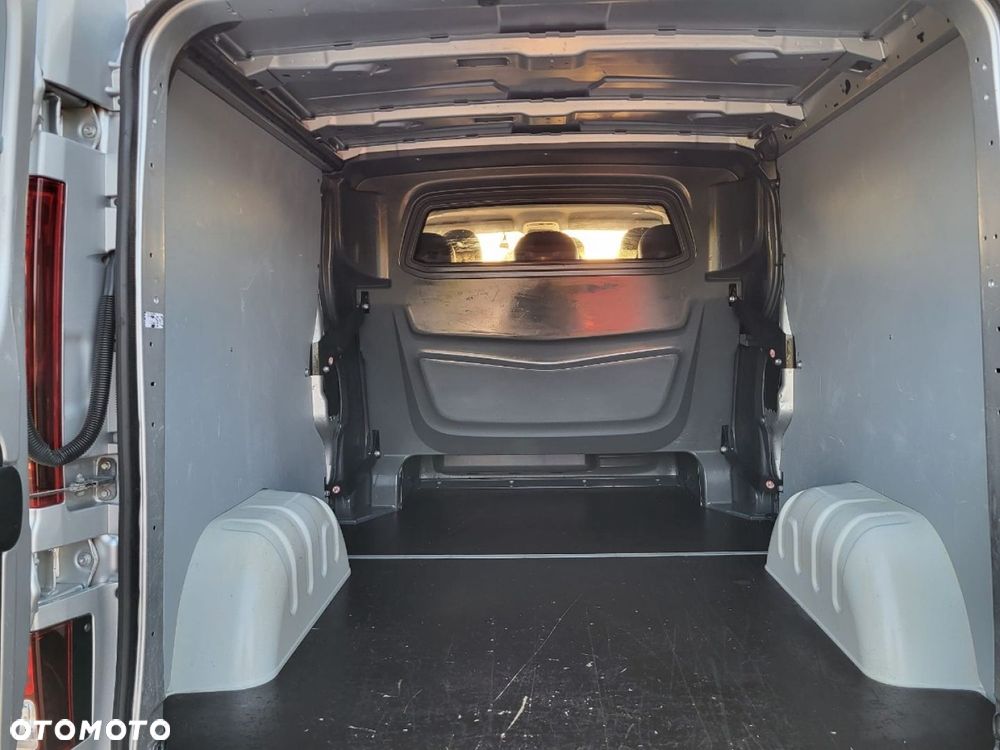 Fiat Talento Doka 6-osobowe - 36