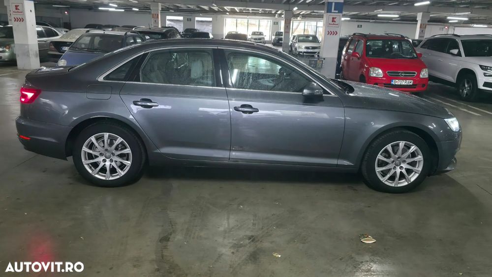 Audi A4 2.0 TDI ultra S tronic Sport - 6