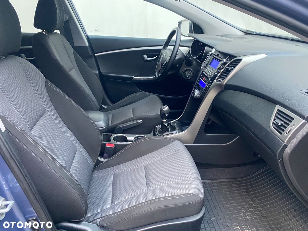 Hyundai i30 1.6 Fifa World Cup Edition - 12