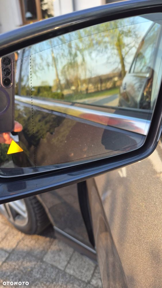 Mercedes-Benz Klasa E 500 4Matic 7G-TRONIC Avantgarde - 14