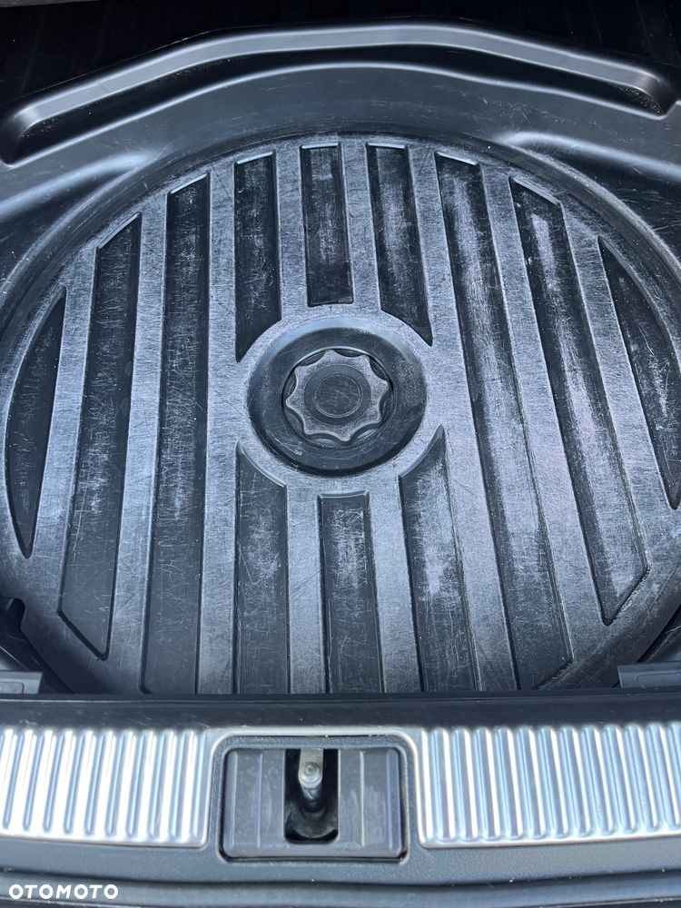 Audi A4 Avant 2.0 TDI - 37