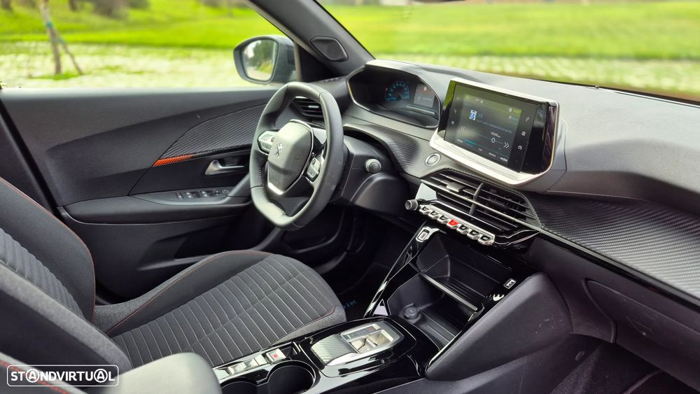 Peugeot e-2008 Active - 13