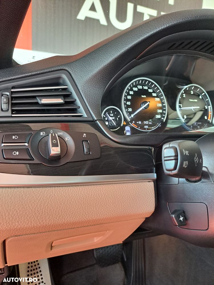 BMW Seria 5 525d xDrive Sport-Aut. - 18