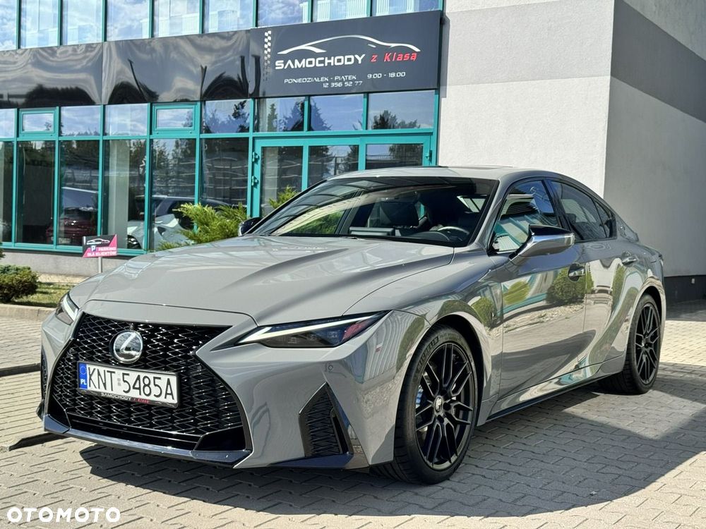 Lexus IS - 2