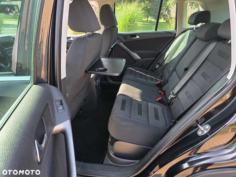 Volkswagen Tiguan - 9