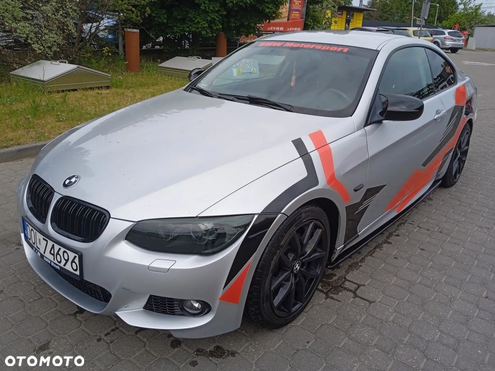 BMW Seria 3 320d DPF Edition Exclusive - 3