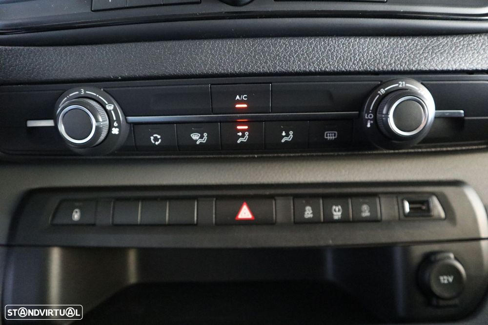 Opel Vivaro 1.5 CDTi L3H1 Essentia - 31