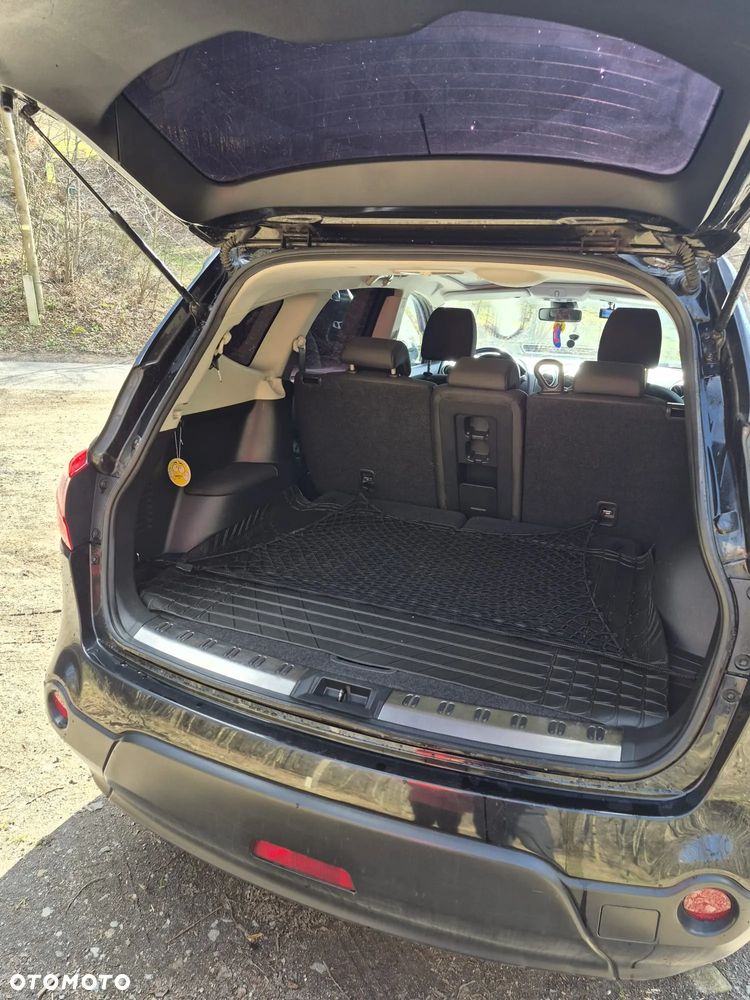 Nissan Qashqai+2 2.0 dCi DPF acenta - 3