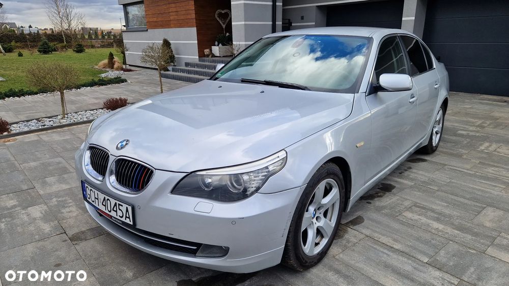 BMW Seria 5 523i - 2