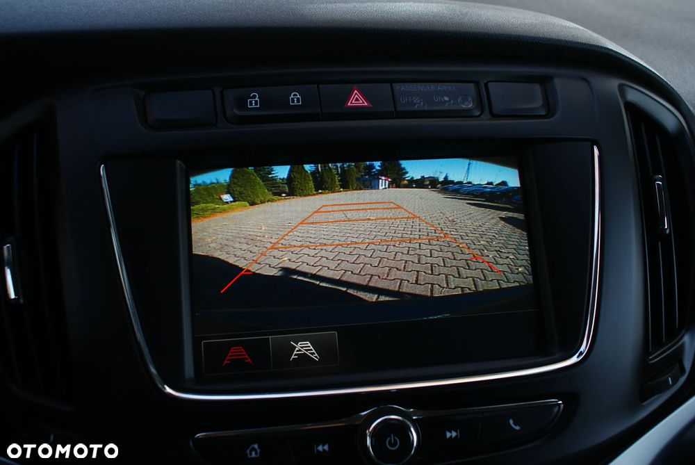 Opel Zafira 2.0 D Start/Stop Active - 10