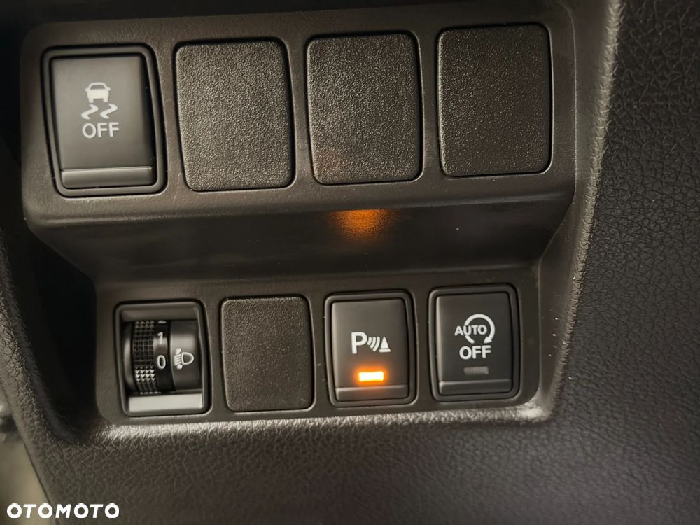 Nissan X-Trail 1.6 DCi ALL-MODE 4x4i Tekna - 27