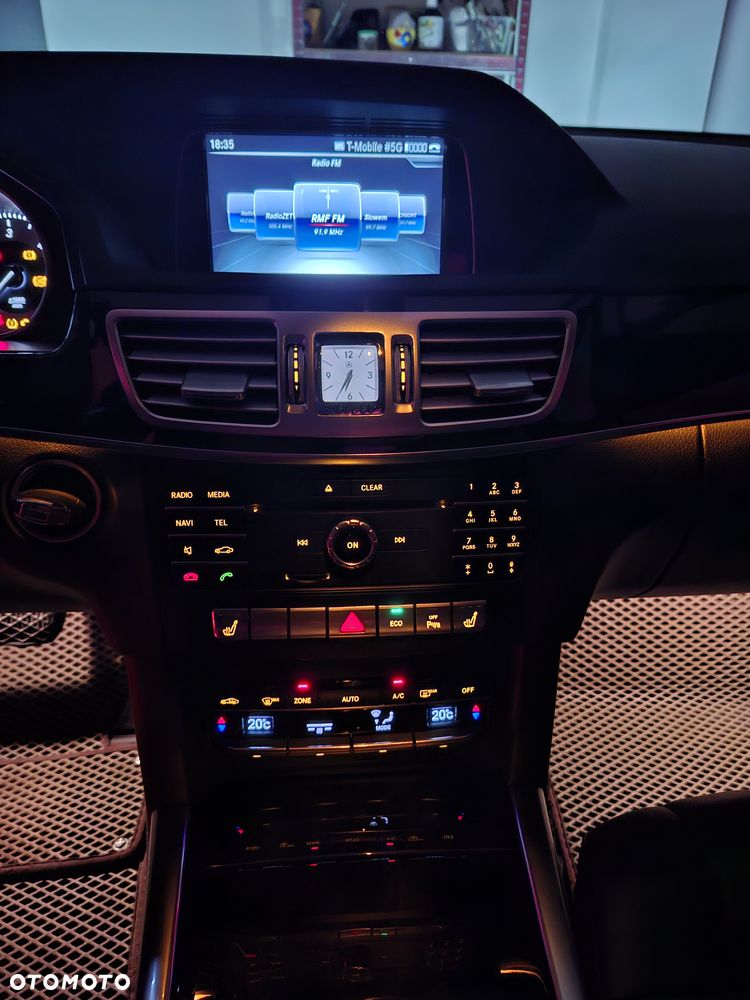 Mercedes-Benz Klasa E 220 BlueTEC 9G-TRONIC Elegance - 16