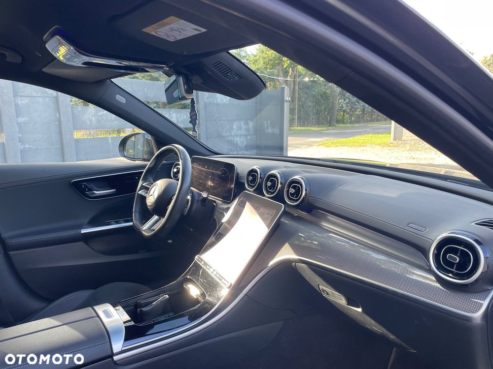 Mercedes-Benz Klasa C 300 d mHEV AMG - 19