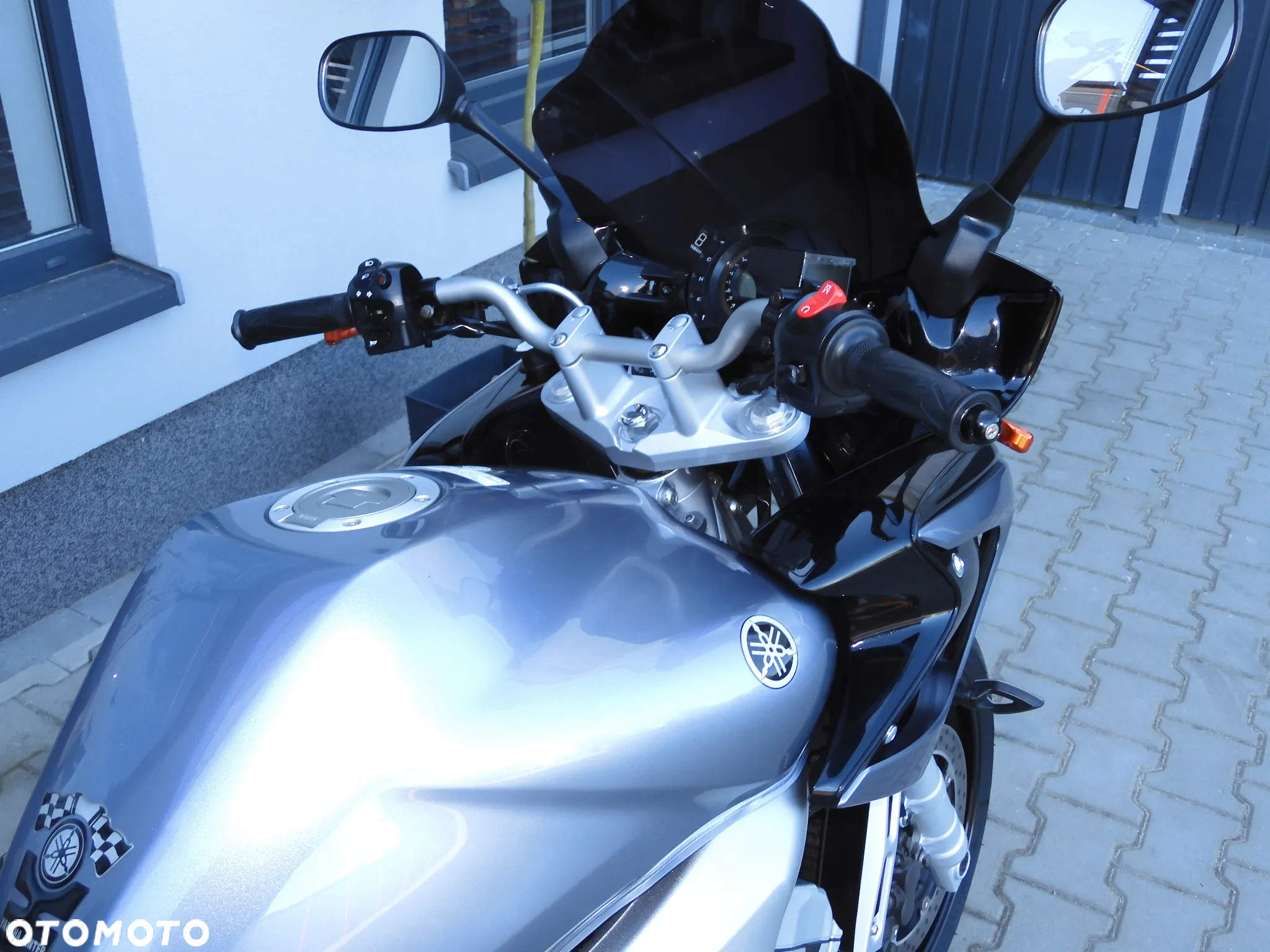 Yamaha FZ6 - 9