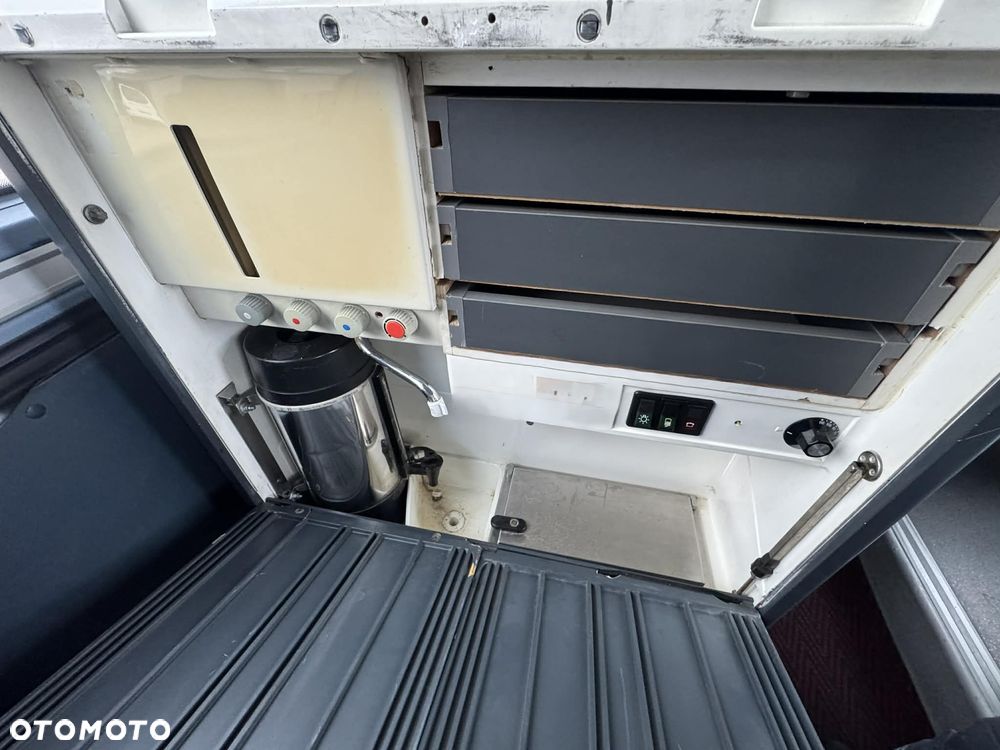 Neoplan Starliner - 21