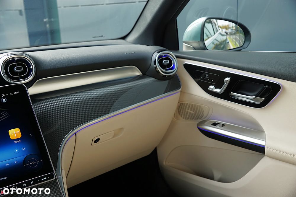Mercedes-Benz GLC 200 d mHEV 4-Matic Avantgarde - 28