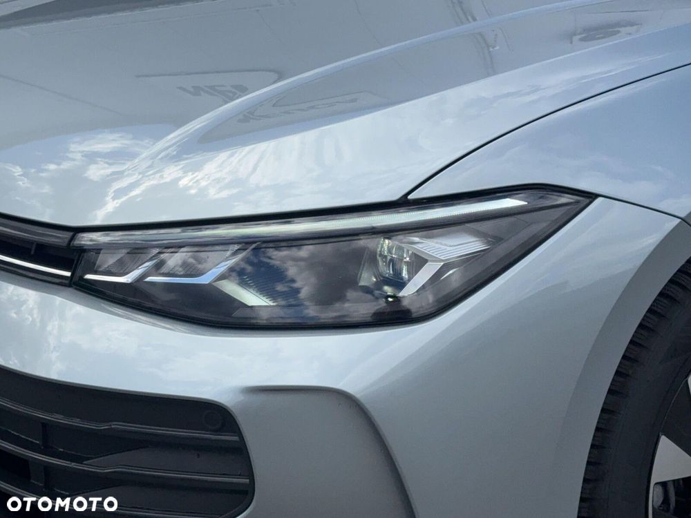 Volkswagen Passat Variant - 8