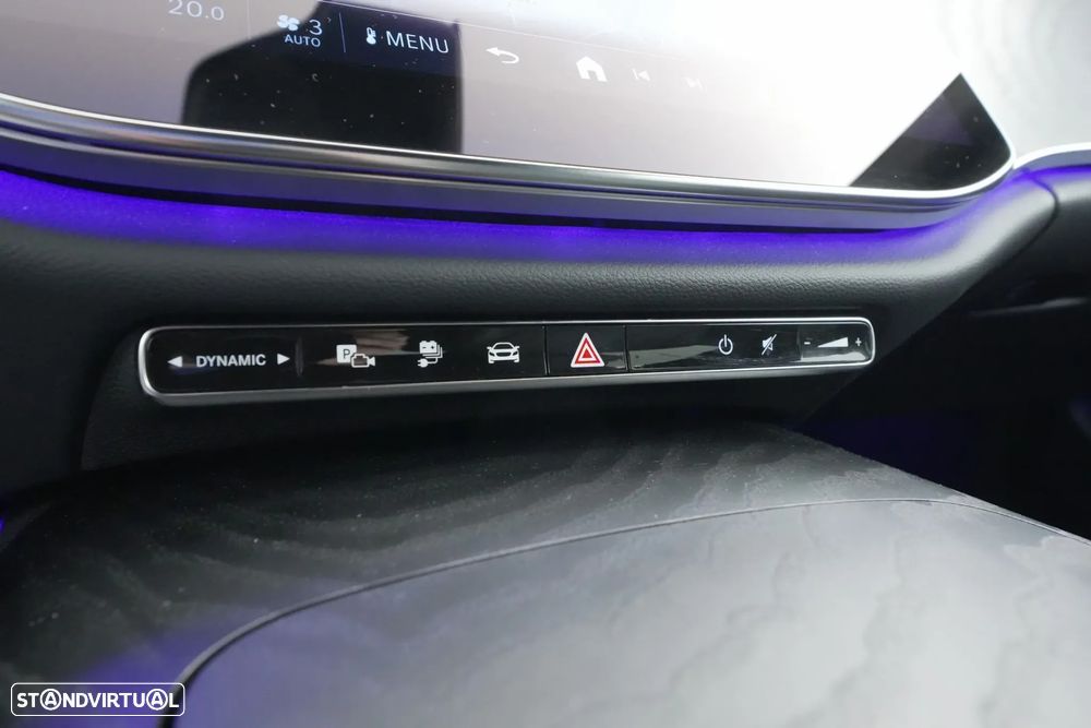 Mercedes-Benz E 300 e Avantgarde - 23