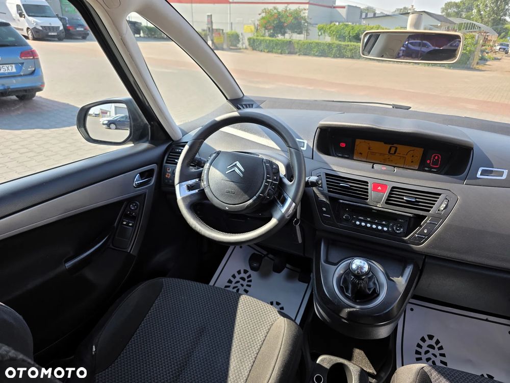 Citroën C4 Picasso 1.8i Impress - 8