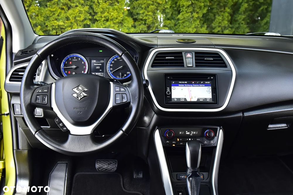 Suzuki SX4 S-Cross 1.6 VVT CVT 4x2 Comfort+ - 24