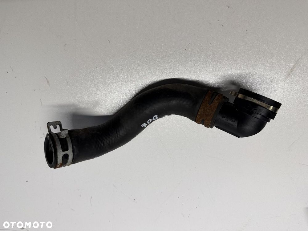 PRZEWÓD CHŁODNICY WODY DOLNY KIA CEED III 1.6 CRDI D4FE  25415-M6300 2017- - 2