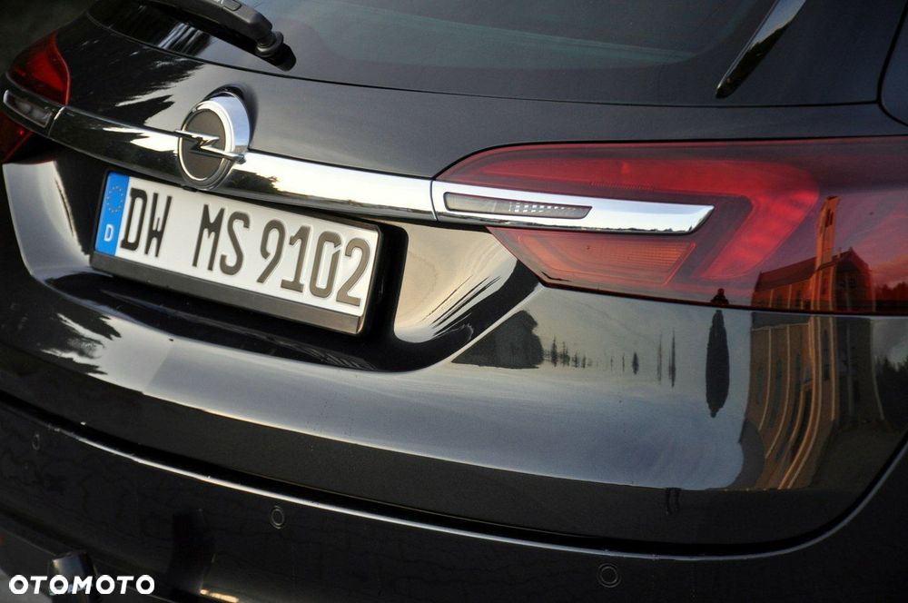 Opel Insignia - 16