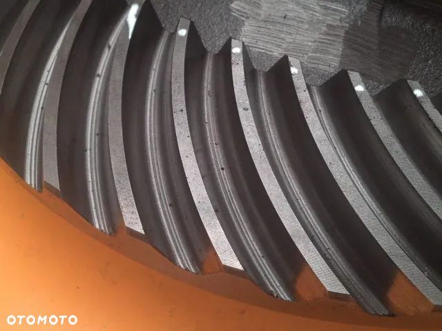 Dyferencjał tył John Deere 7720 - 2