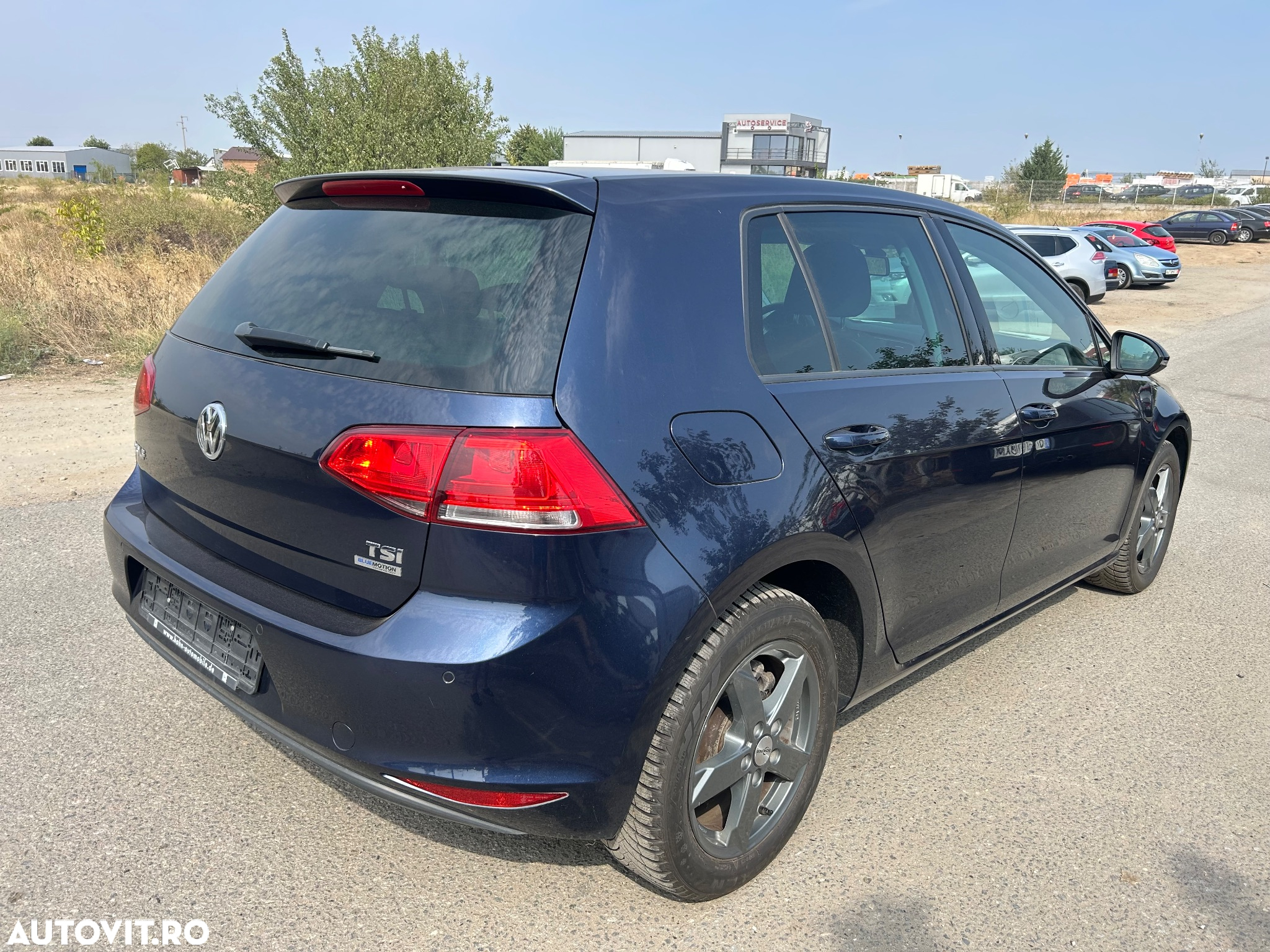 Volkswagen Golf 1.2 TSI BlueMotion Technology Comfortline - 12