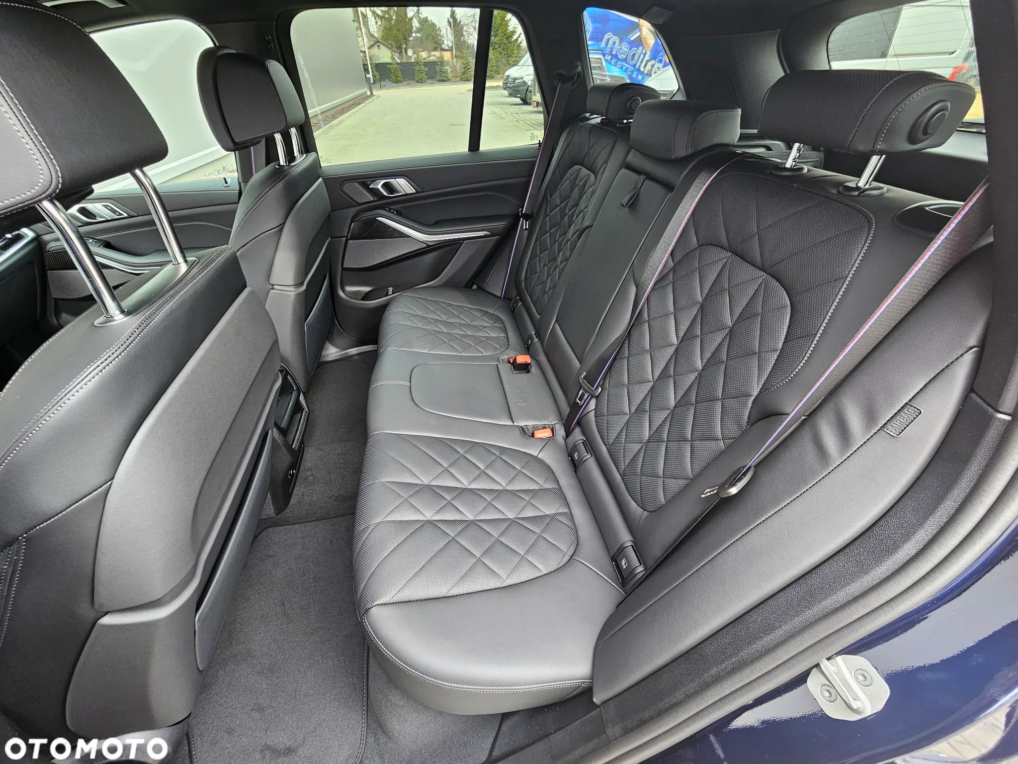 BMW X5 M M50i - 14