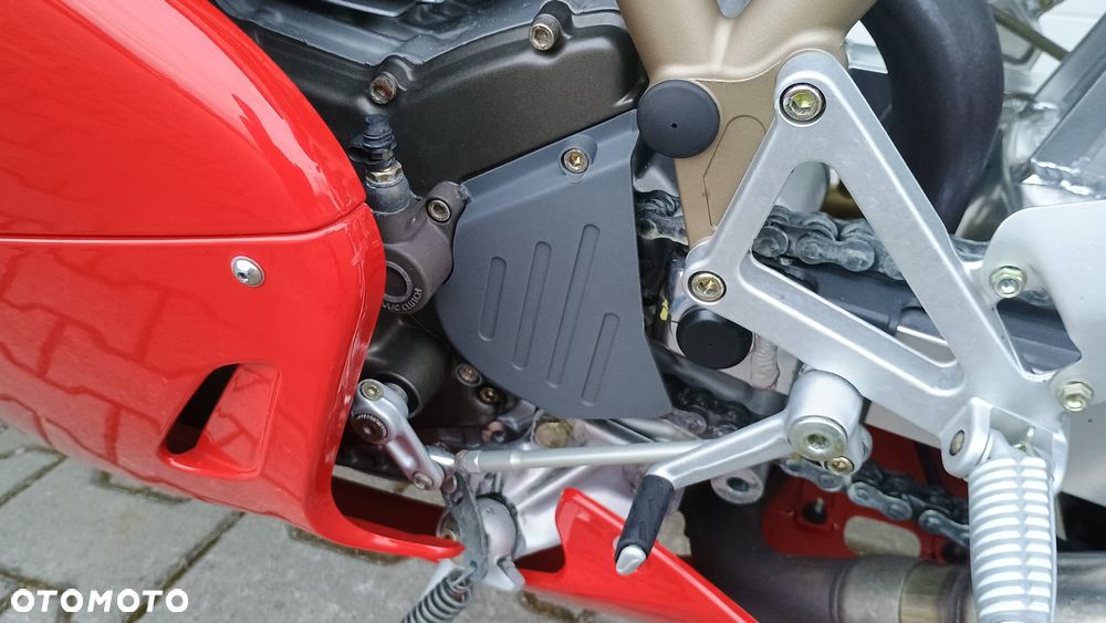 Ducati 900 - 18