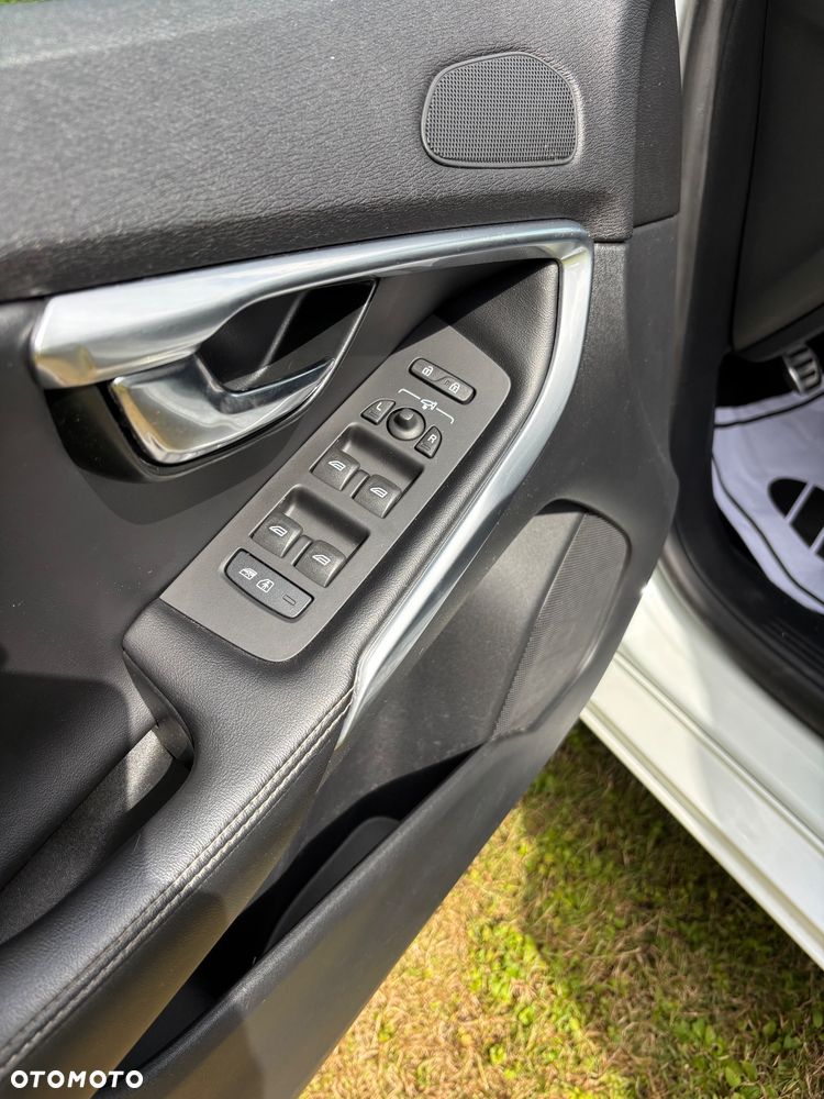 Volvo V40 D3 RDesign - 17