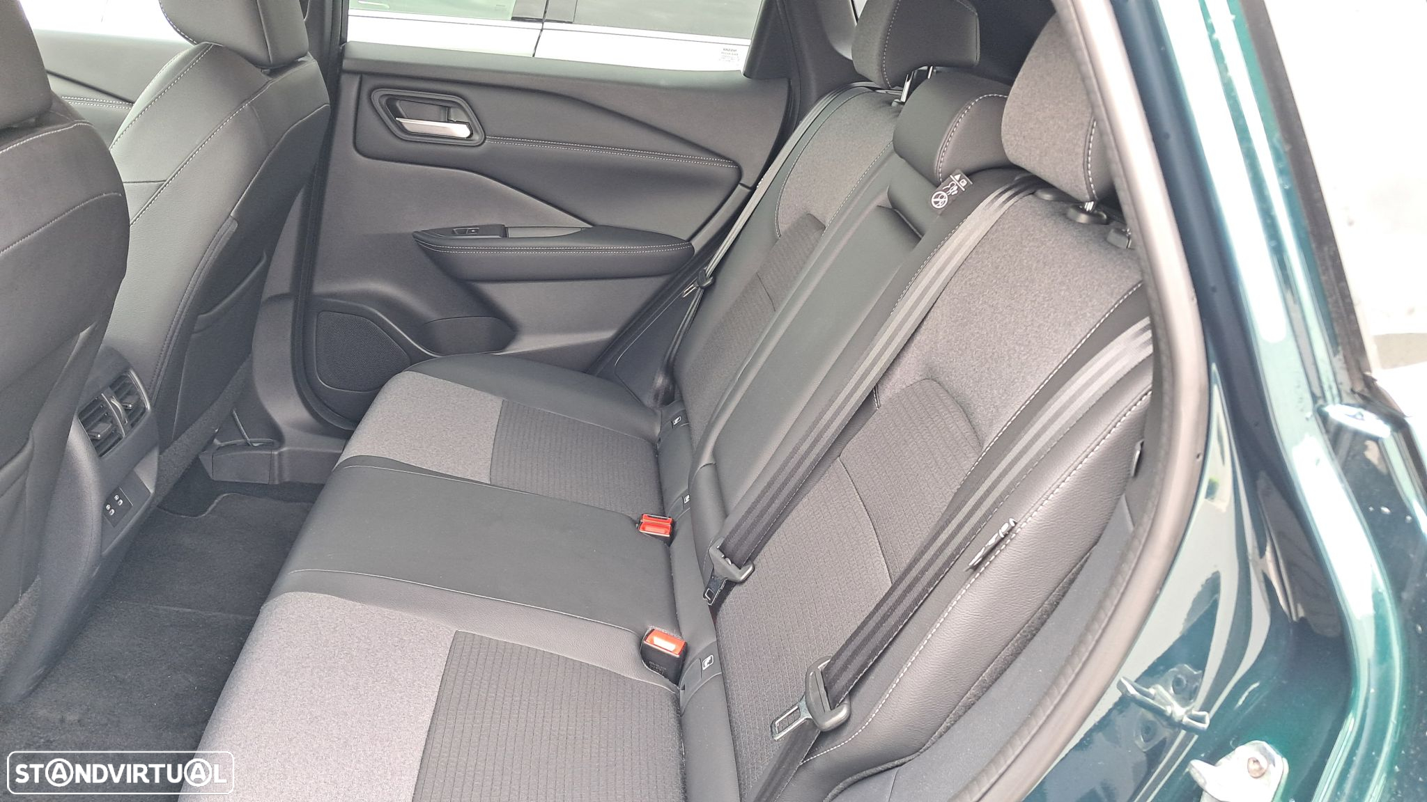 Nissan Qashqai 1.3 DIG-T N-Connecta LED+TT+SKY - 5