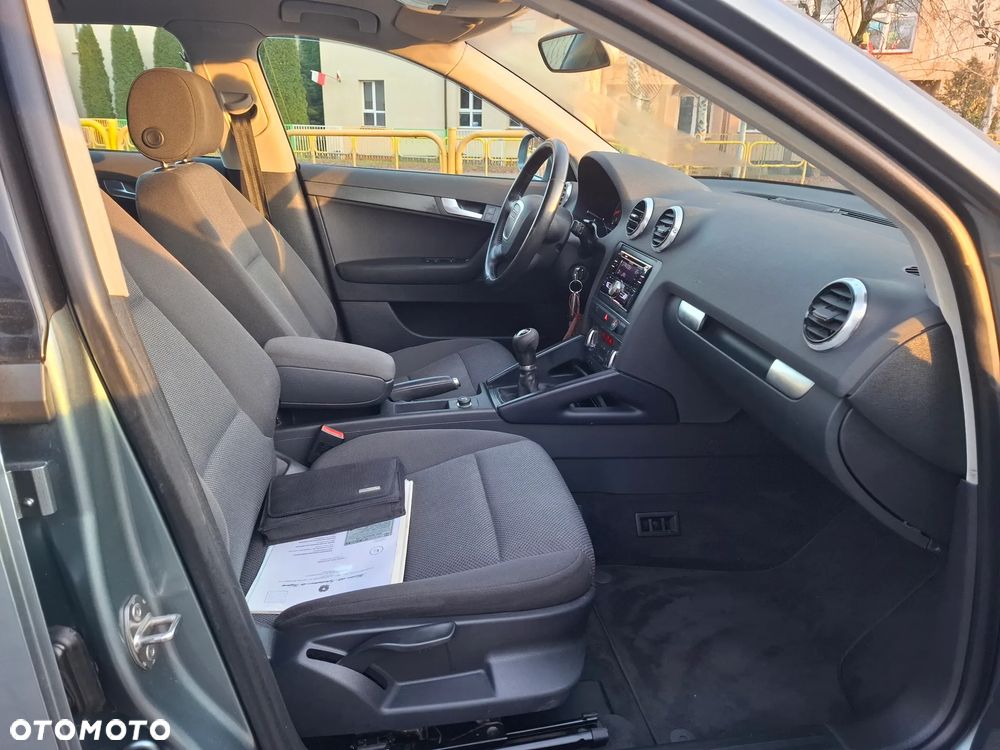 Audi A3 Sportback 1.6 Ambition - 5