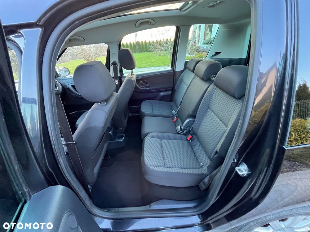 Skoda Roomster - 10