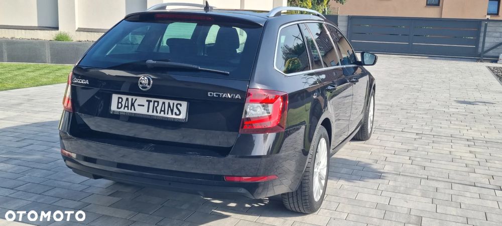 Skoda Octavia 2.0 TDI DSG Premium Edition - 5