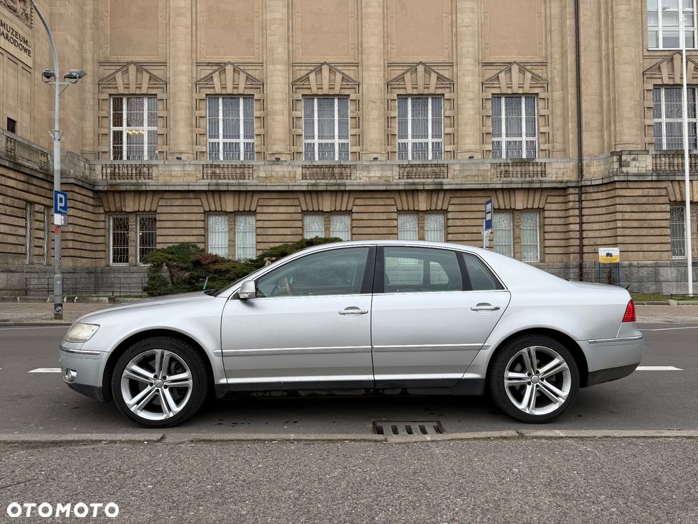 Volkswagen Phaeton 3.2 V6 4Mot (5 os.) - 4