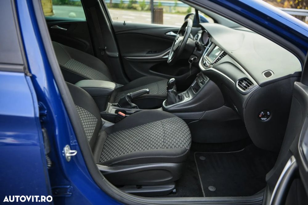 Opel Astra Sports Tourer 1.2 Turbo Elegance - 12