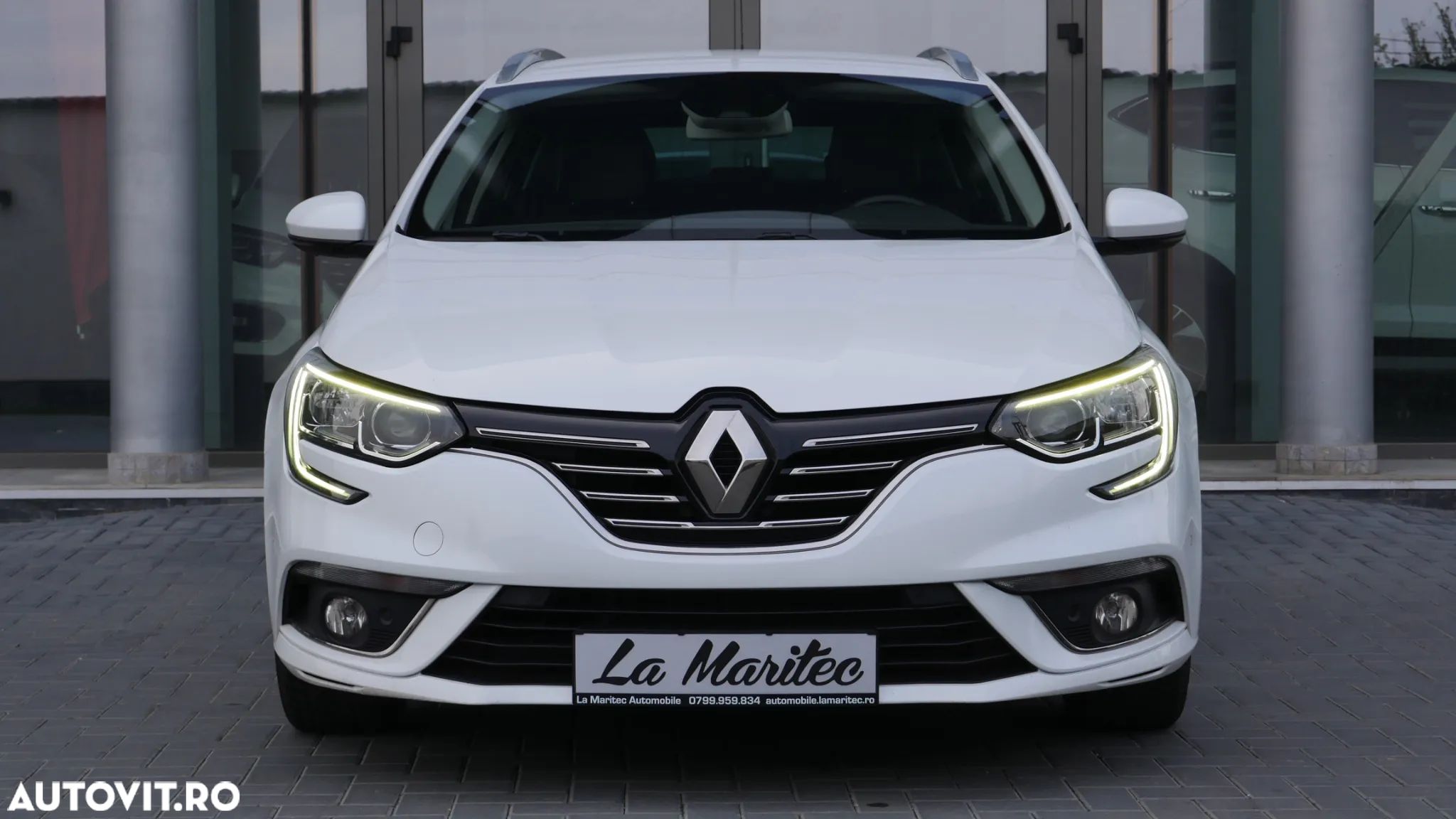 Renault Megane Grandtour TCe 140 GPF BOSE EDITION - 1