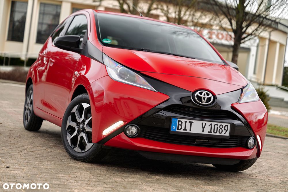 Toyota Aygo x-play Edition S+ - 7