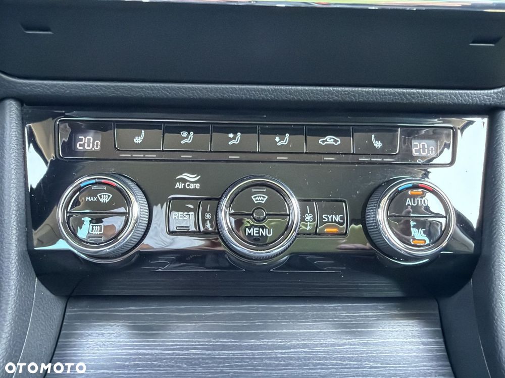 Skoda Superb 2.0 TSI Style DSG - 25