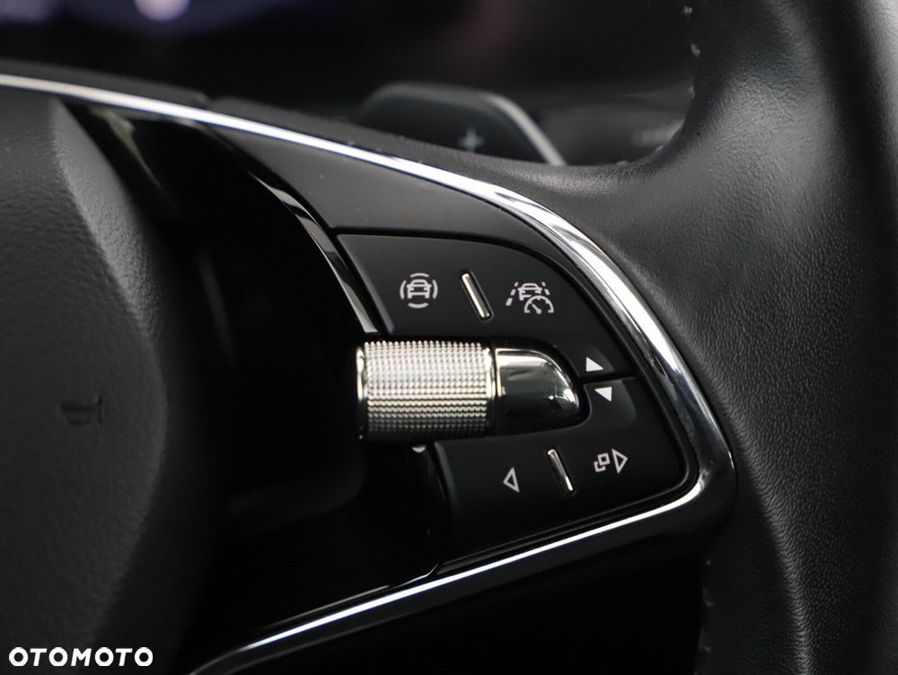 Skoda Superb 2.0 TDI SCR L&K DSG - 24