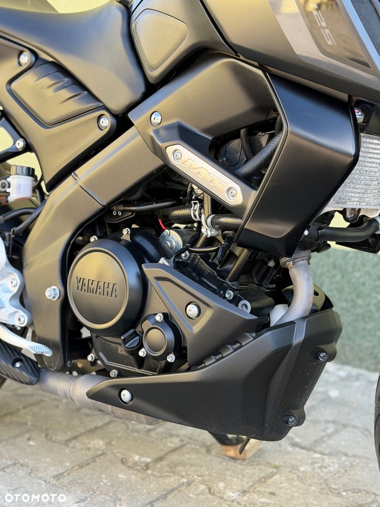 Yamaha MT - 5