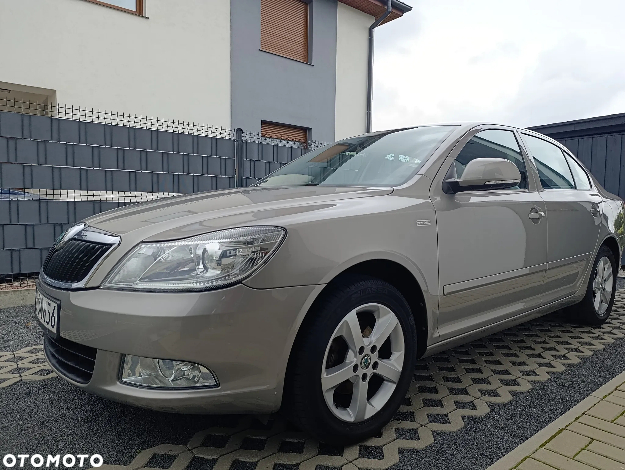 Skoda Octavia 1.6 Family - 21